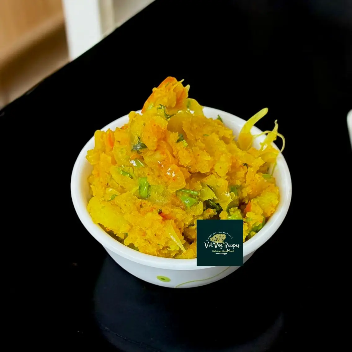Dosa Filling Recipe – Aloo Peas Dry Curry Mashed potato curry with peas and spices, served as a tasty filling for rotis or breakfast dosas.