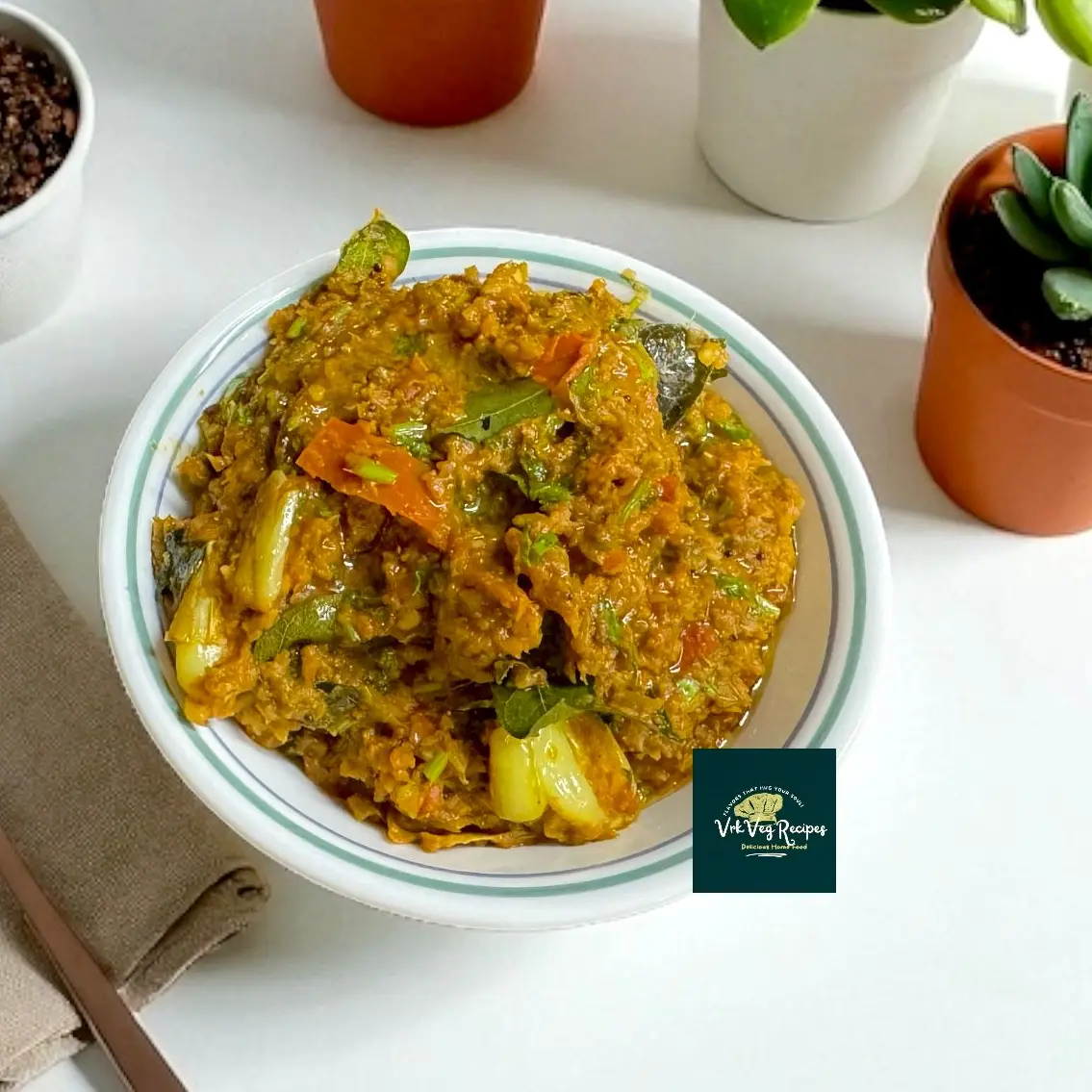 Fiery green chilli pachadi blended with vakaya, tangy tomatoes, and South Indian tadka—a perfect chutney for spice lovers.